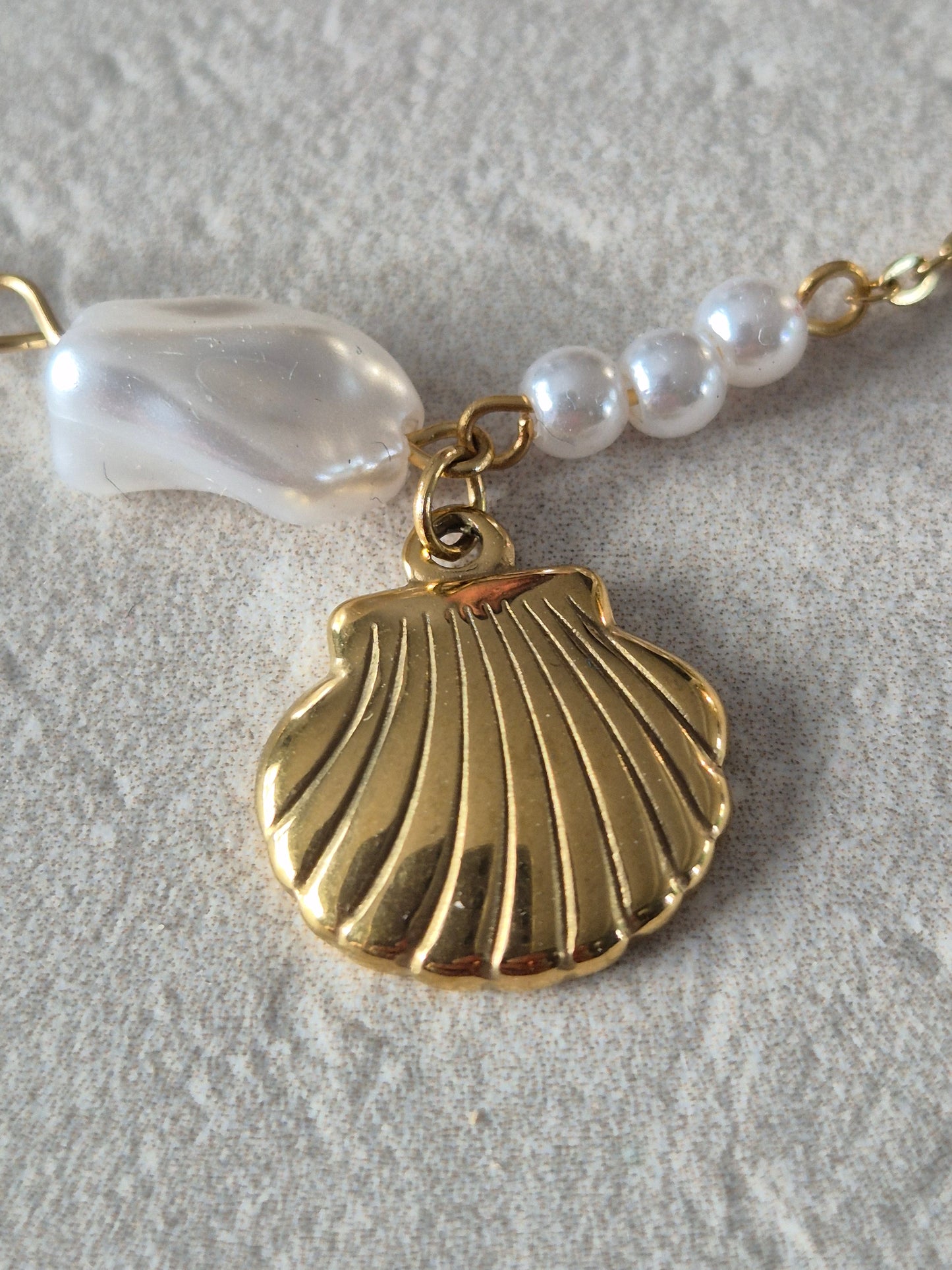 Collier SHELL